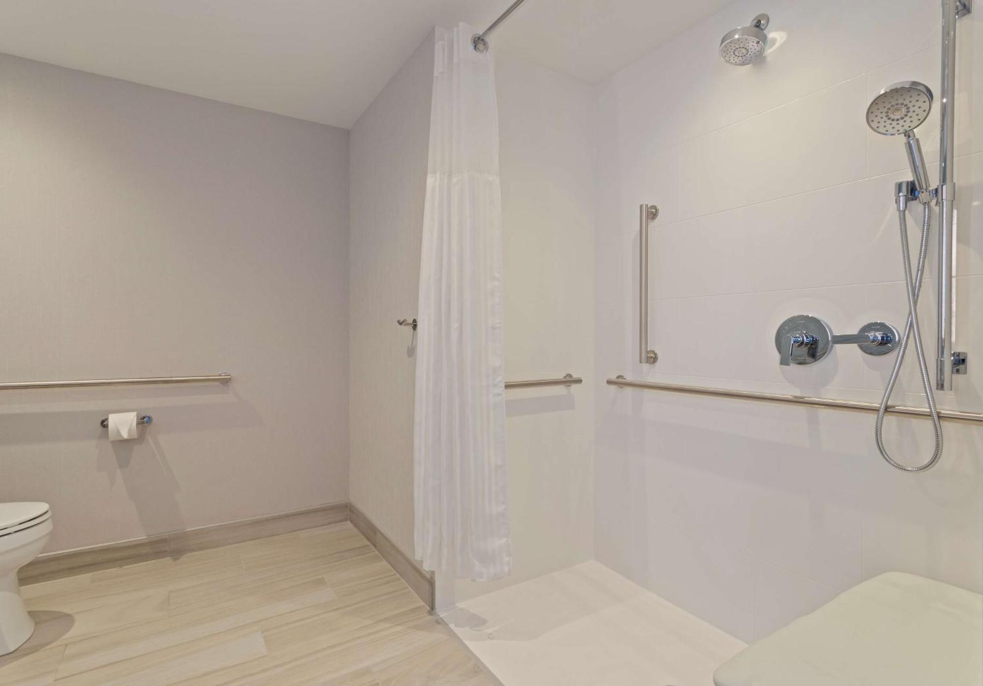 Hilton Garden Inn Boston Brookline, Ma Ngoại thất bức ảnh