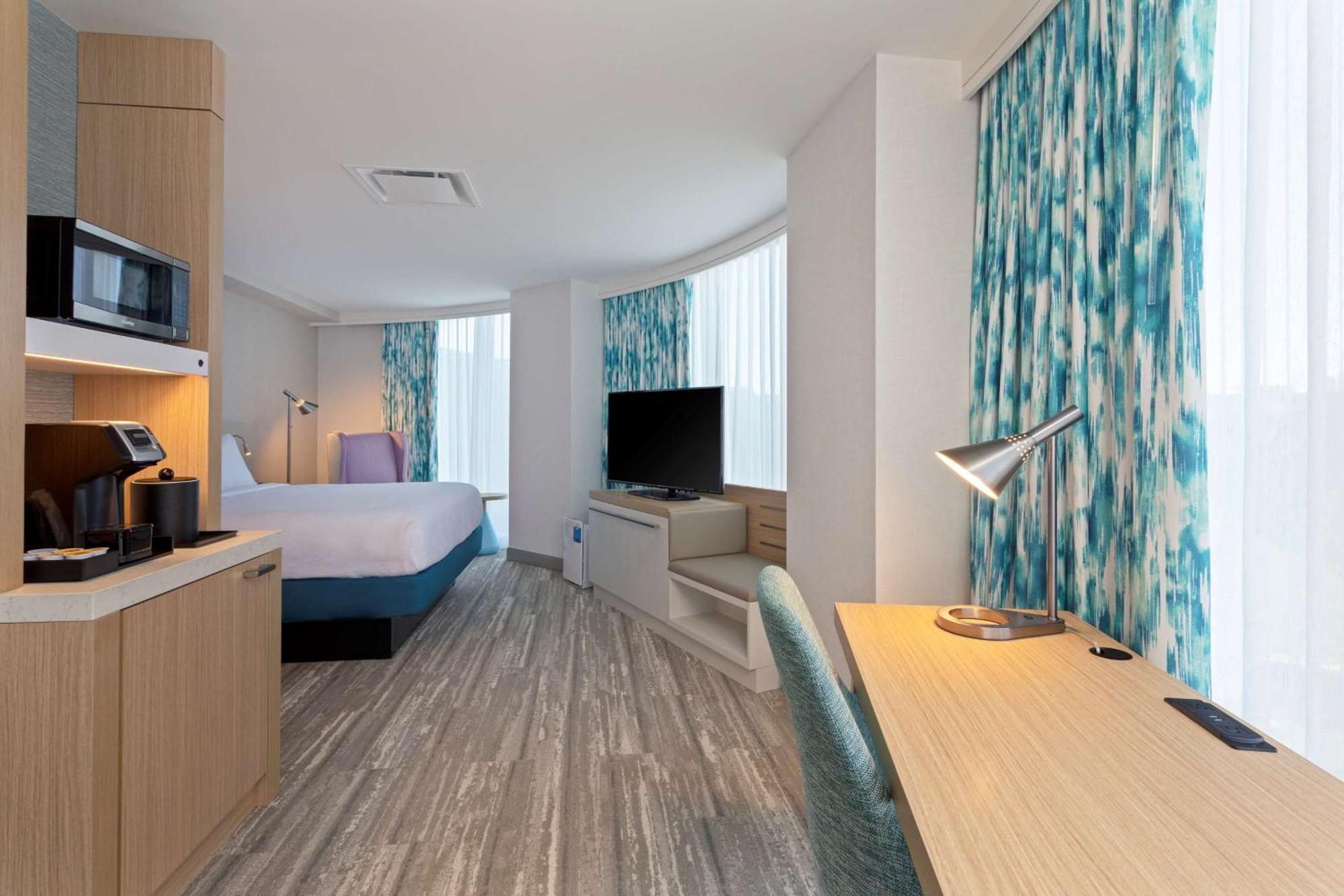 Hilton Garden Inn Boston Brookline, Ma Ngoại thất bức ảnh